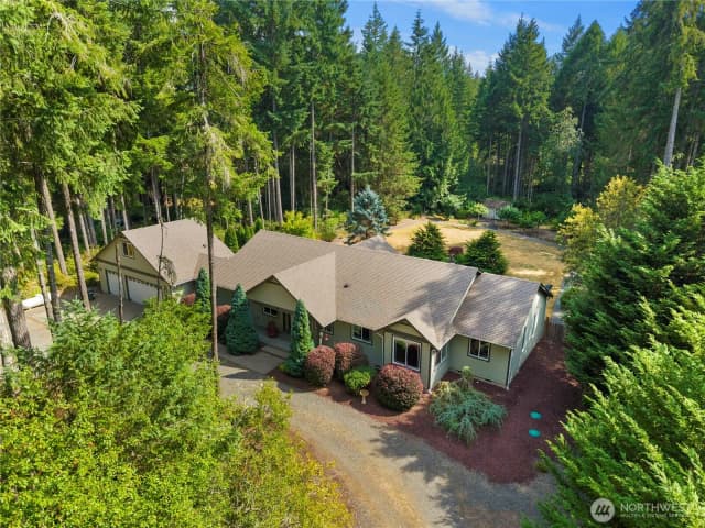 Property photo for 18508 104th Street Nw, Gig Harbor photo 2