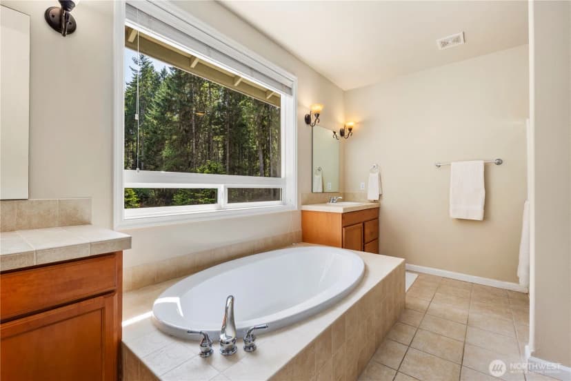 Property photo for 18508 104th Street Nw, Gig Harbor photo 22