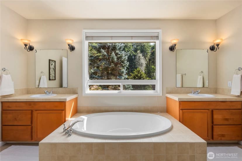 Property photo for 18508 104th Street Nw, Gig Harbor photo 6
