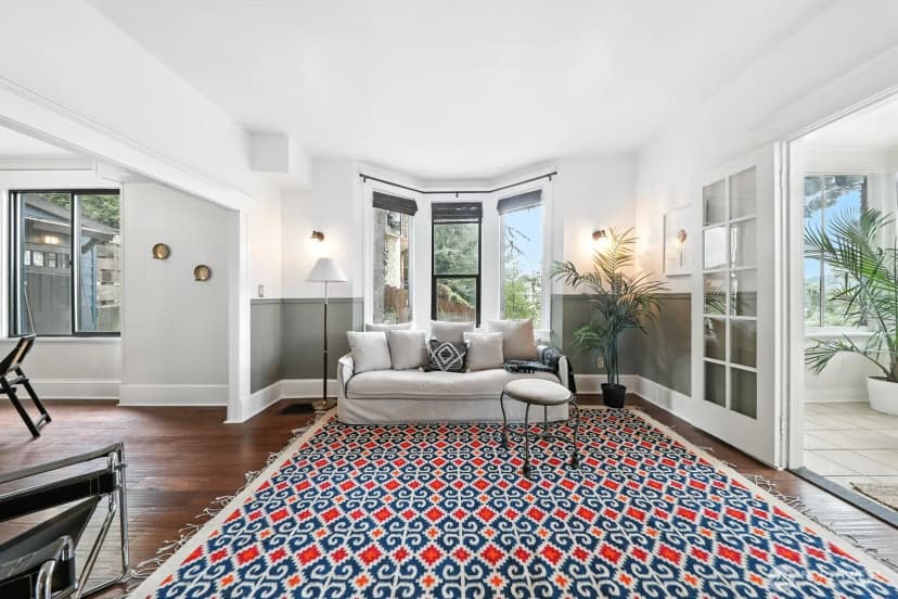 Property photo for 2560 Gilman Drive W, Seattle photo 6