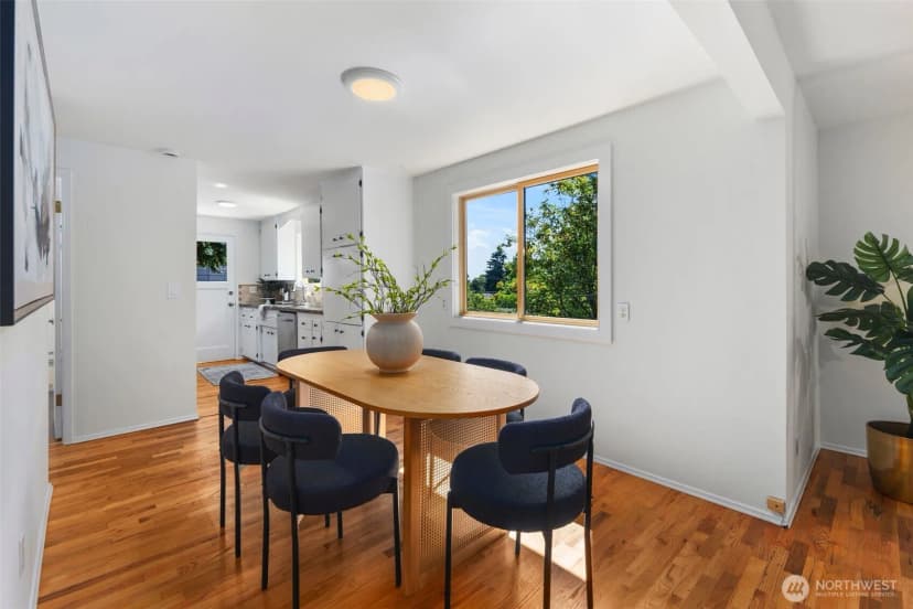 Property photo for 8139 14th Avenue Sw, Seattle photo 6