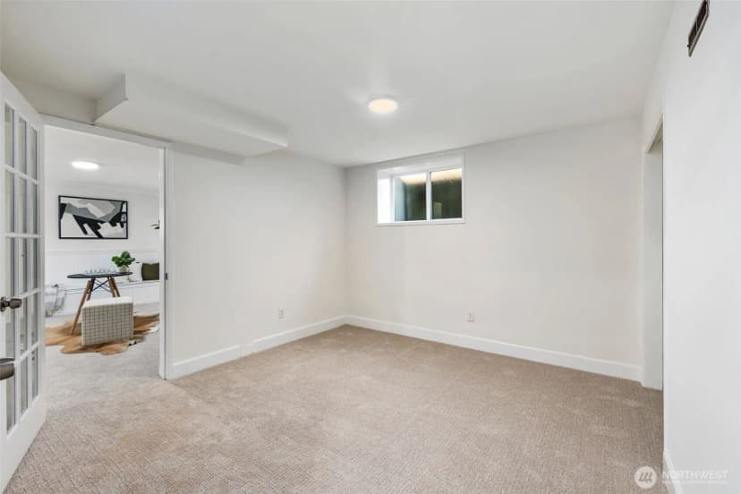 Property photo for 8139 14th Avenue Sw, Seattle photo 18
