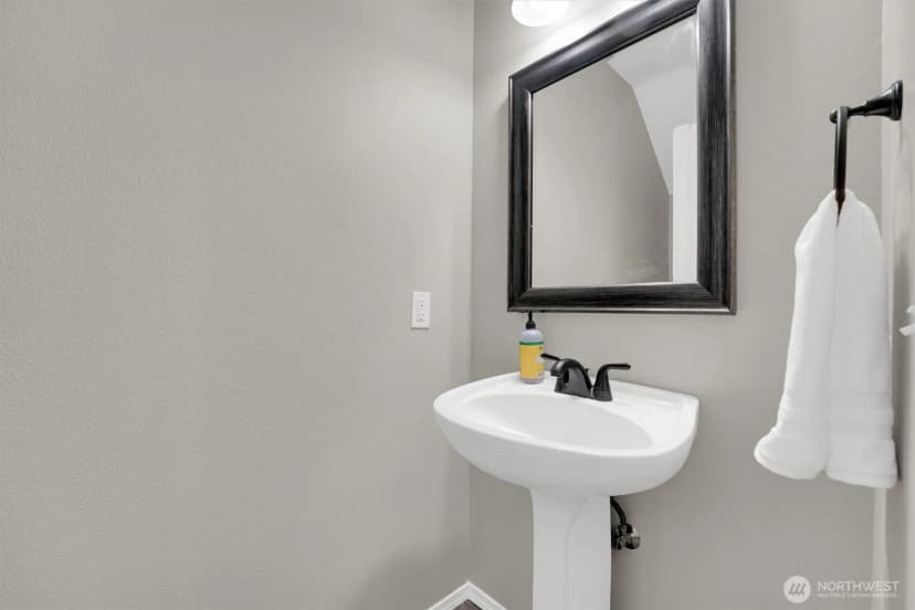 Property photo for 12928 159th Street E, Puyallup photo 23