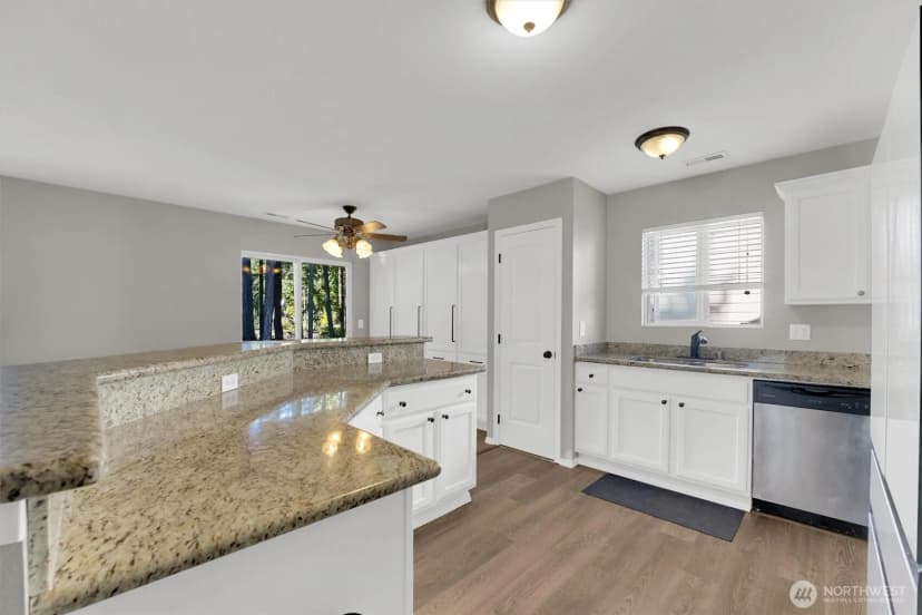 Property photo for 12928 159th Street E, Puyallup photo 11