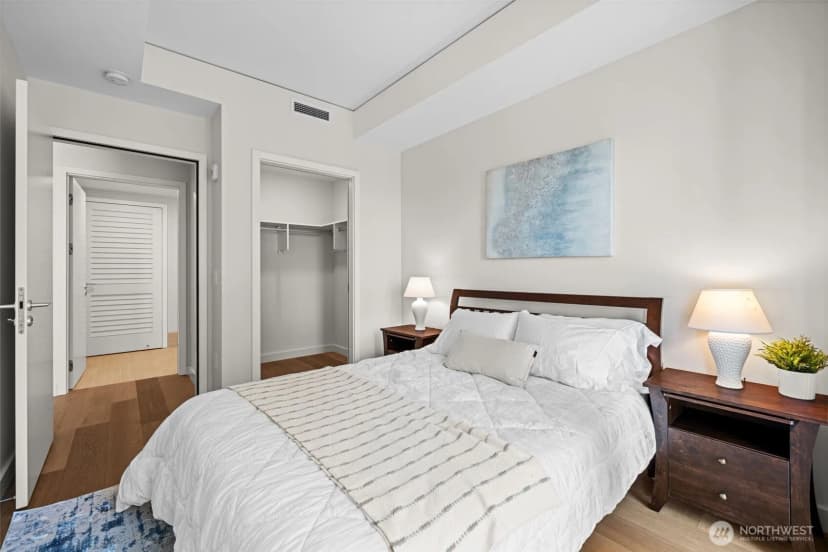Property photo for 121 Stewart Street #2204, Seattle photo 10