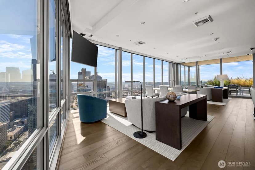 Property photo for 121 Stewart Street #2204, Seattle photo 28