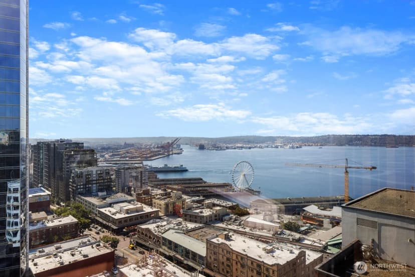 Property photo for 121 Stewart Street #2204, Seattle photo 40