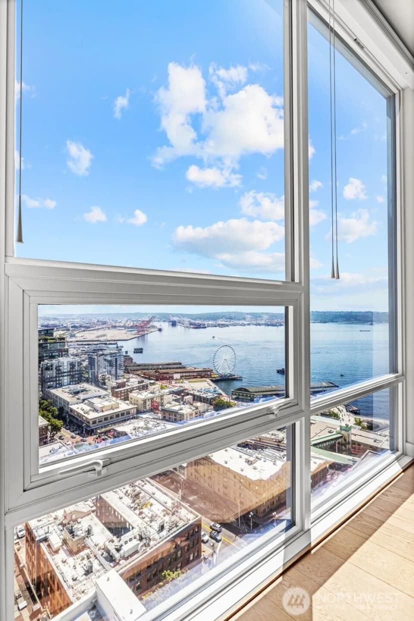 Property photo for 121 Stewart Street #2204, Seattle photo 13
