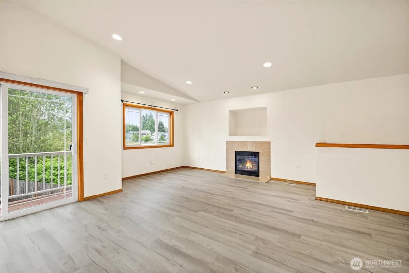 Property photo for 4223 S Cloverdale Street, Seattle photo 4