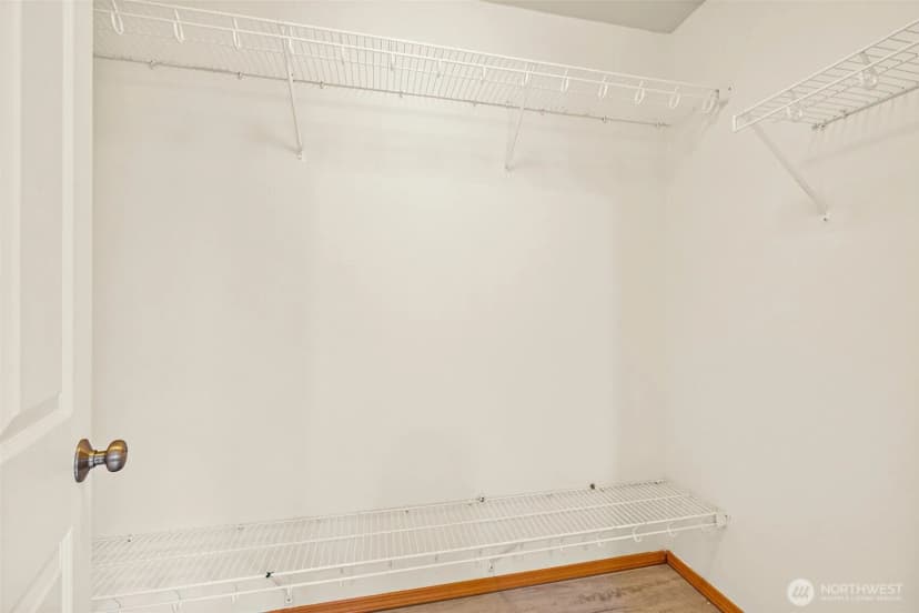 Property photo for 4223 S Cloverdale Street, Seattle photo 24