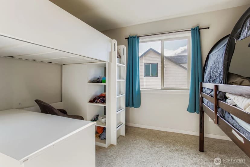 Property photo for 2025 E 9th Street, La Center photo 19