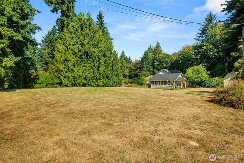 Property photo for 4040 27th Avenue Se, Olympia photo 11