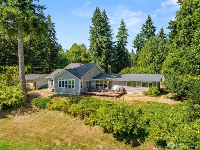Property photo for 4040 27th Avenue Se, Olympia photo 3