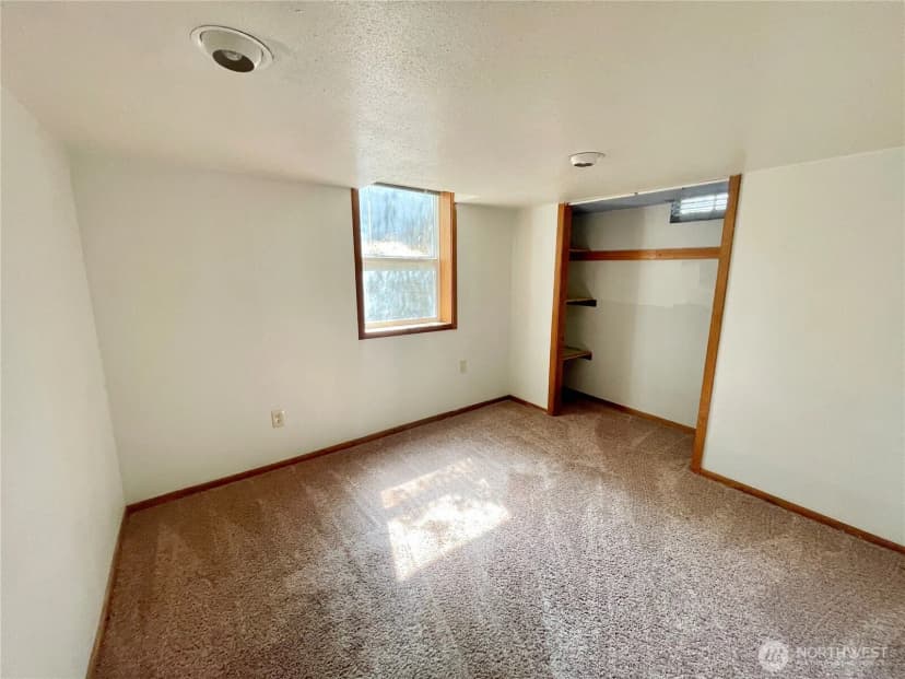 Property photo for 1210 Tillamook Street, Walla Walla photo 13