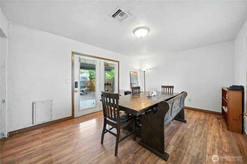 Property photo for 1210 Tillamook Street, Walla Walla photo 11