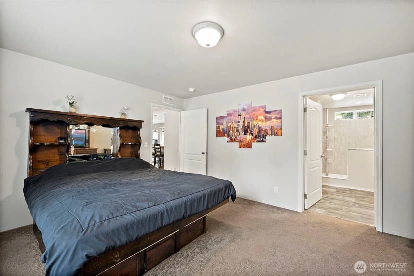 Property photo for 35717 74th Avenue S, Roy photo 11