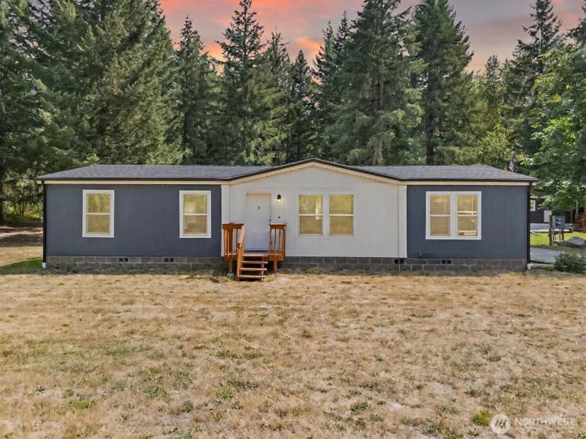 Property photo for 35717 74th Avenue S, Roy