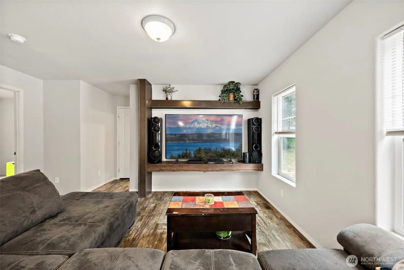 Property photo for 35717 74th Avenue S, Roy photo 16