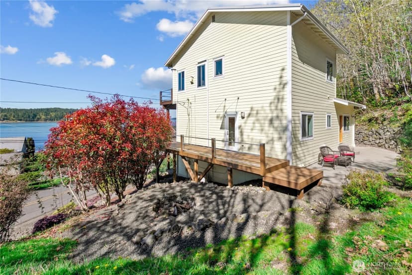 Property photo for 3643 Beach Drive E, Port Orchard photo 34