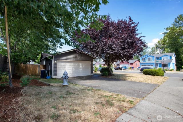 Property photo for 249 E 50th Street, Tacoma photo 2