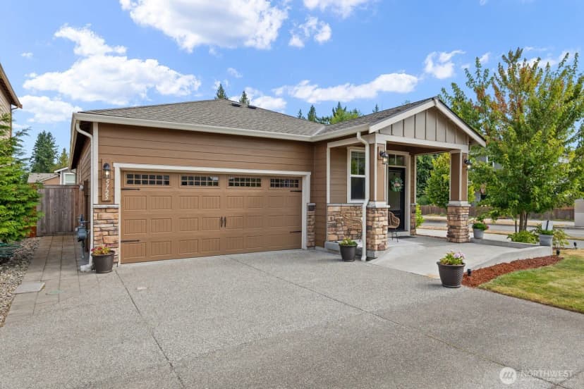 Property photo for 5725 Ne 86th Drive, Marysville photo 2