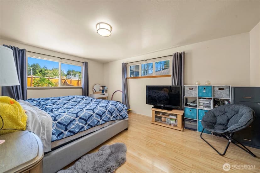 Property photo for 26832 27th Place S, Kent photo 19