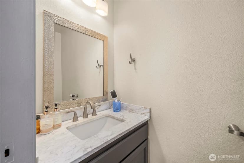 Property photo for 26832 27th Place S, Kent photo 10