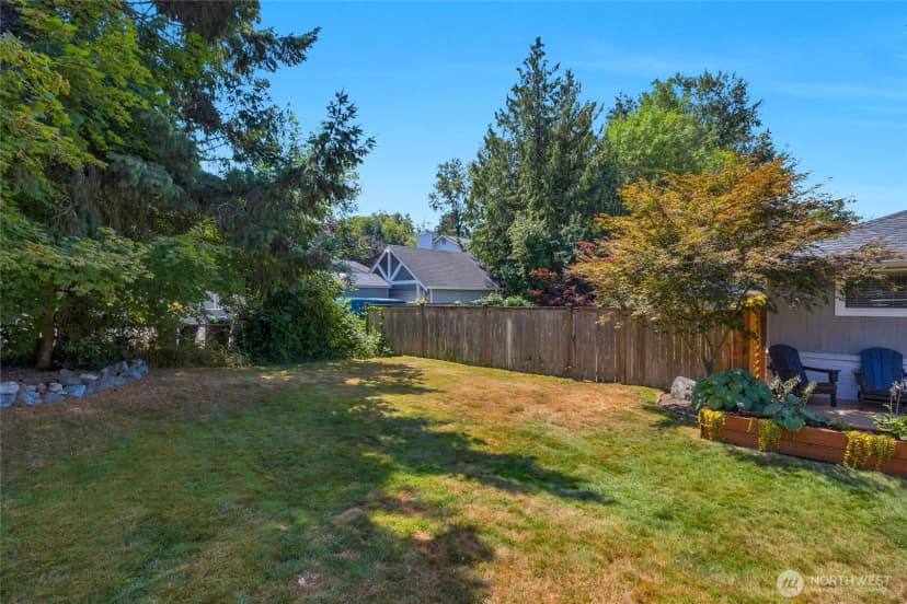 Property photo for 16607 72nd Avenue Ne, Kenmore photo 23