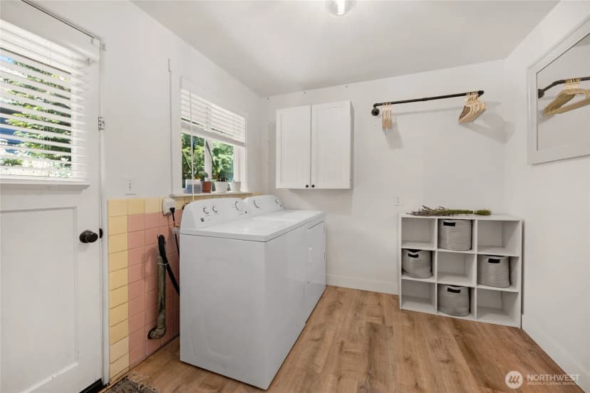 Property photo for 16607 72nd Avenue Ne, Kenmore photo 15