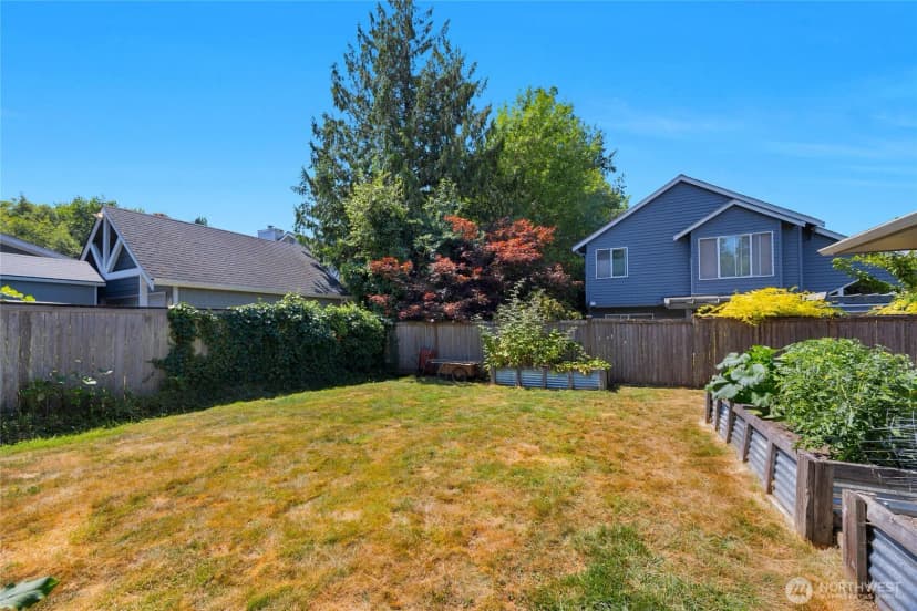 Property photo for 16607 72nd Avenue Ne, Kenmore photo 24