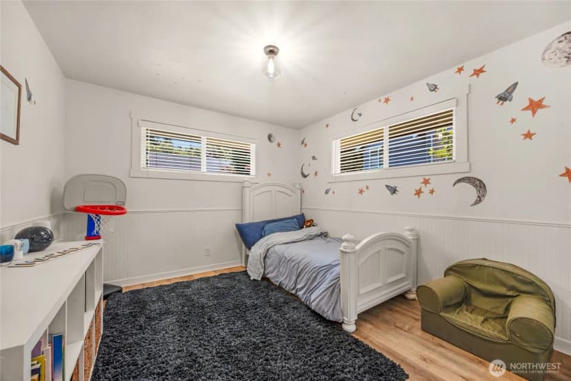 Property photo for 16607 72nd Avenue Ne, Kenmore photo 19