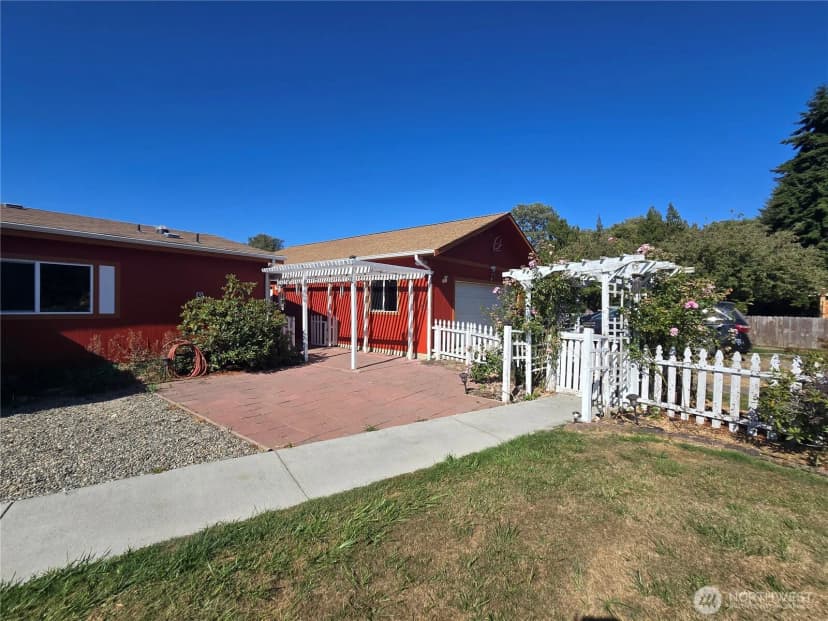 Property photo for 31 Dandelion Way, Sequim photo 26