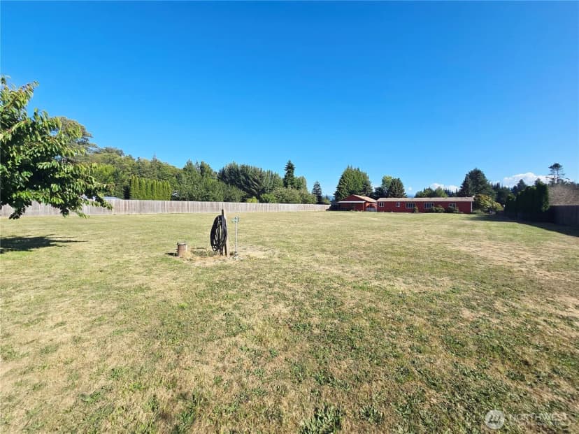 Property photo for 31 Dandelion Way, Sequim photo 36