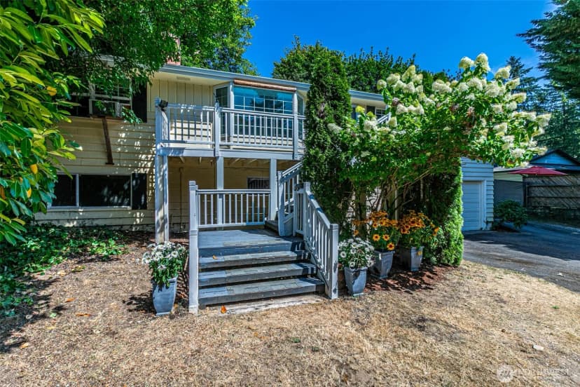 Property photo for 14534 183rd Avenue Se, Renton photo 6