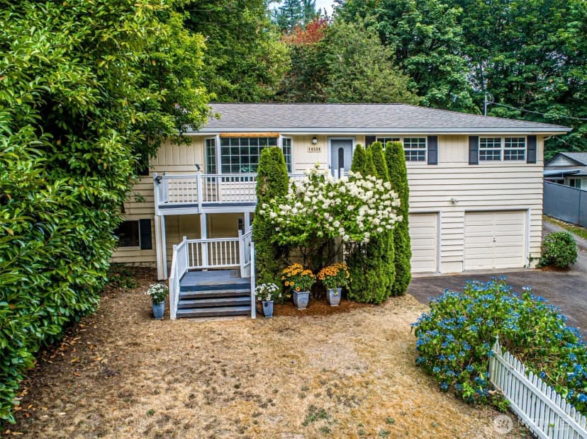 Property photo for 14534 183rd Avenue Se, Renton photo 2