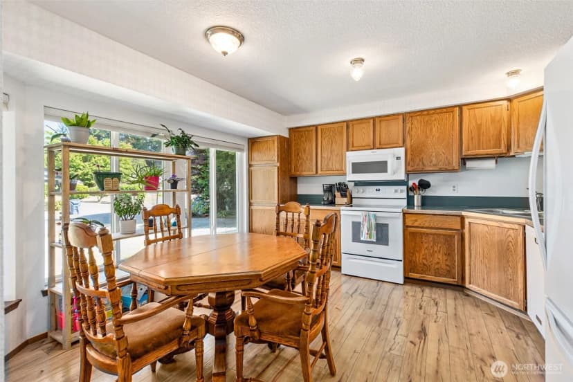 Property photo for 2807 Kirkaldy Court Se, Olympia photo 2
