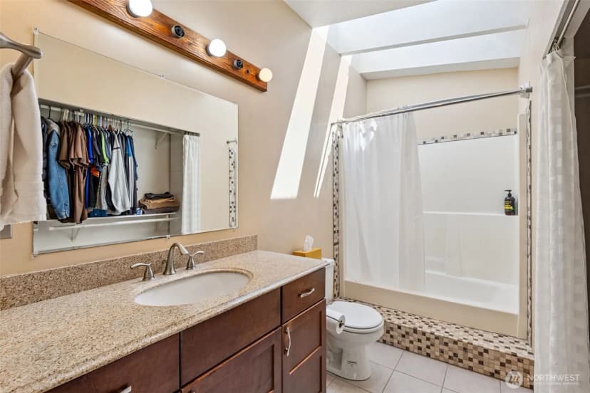 Property photo for 2807 Kirkaldy Court Se, Olympia photo 13