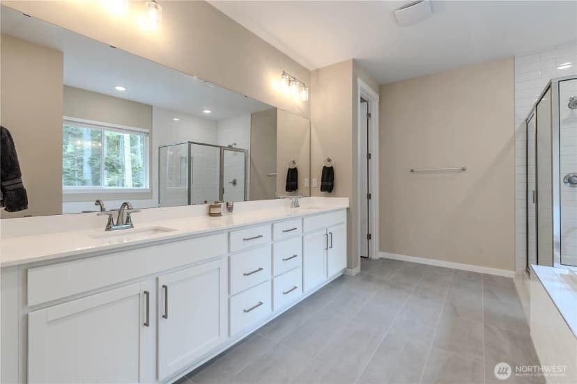 Property photo for 4500 Explorer Ave, Port Orchard photo 17