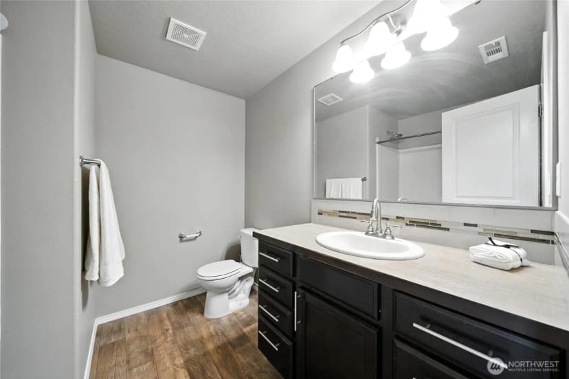 Property photo for 1379 Sw Virginia Street, College Place photo 25