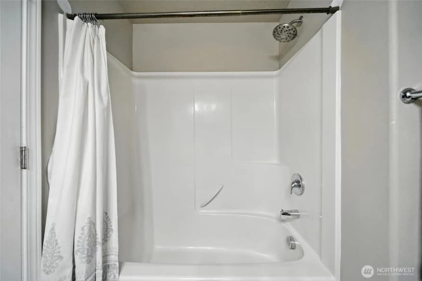 Property photo for 1379 Sw Virginia Street, College Place photo 26