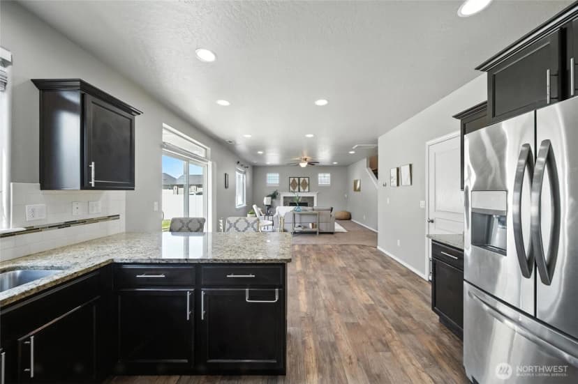 Property photo for 1379 Sw Virginia Street, College Place photo 11