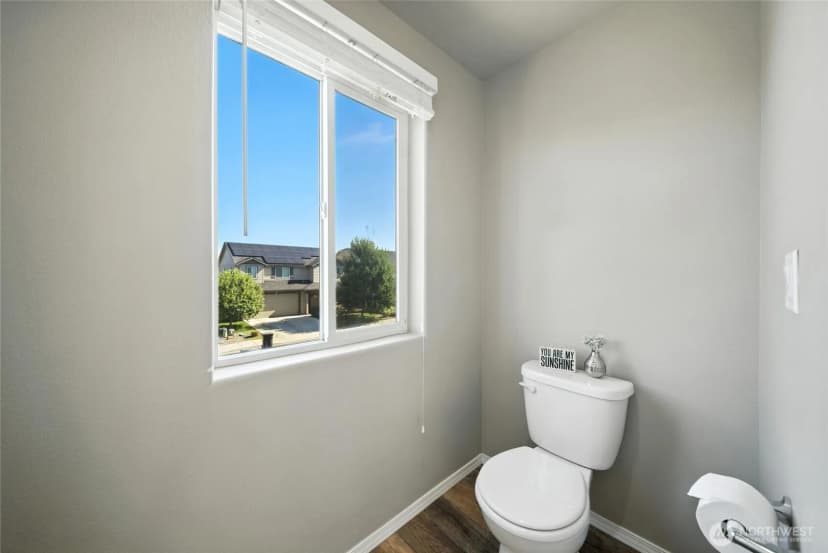 Property photo for 1379 Sw Virginia Street, College Place photo 23