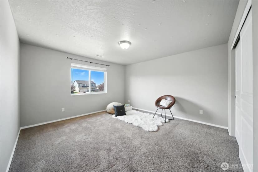 Property photo for 1379 Sw Virginia Street, College Place photo 28