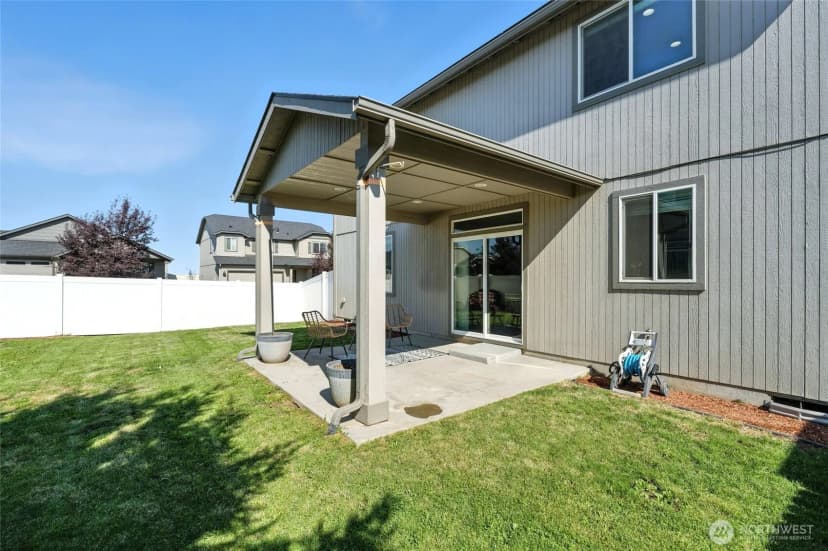 Property photo for 1379 Sw Virginia Street, College Place photo 31