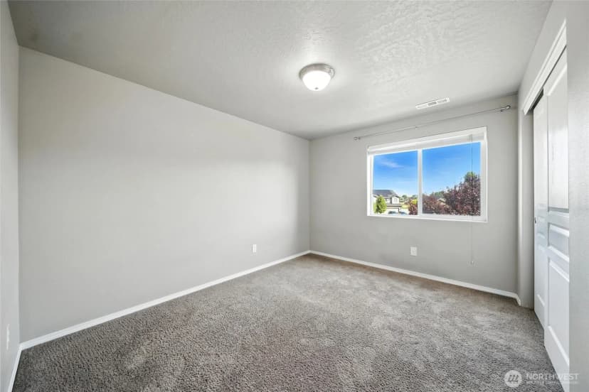Property photo for 1379 Sw Virginia Street, College Place photo 24