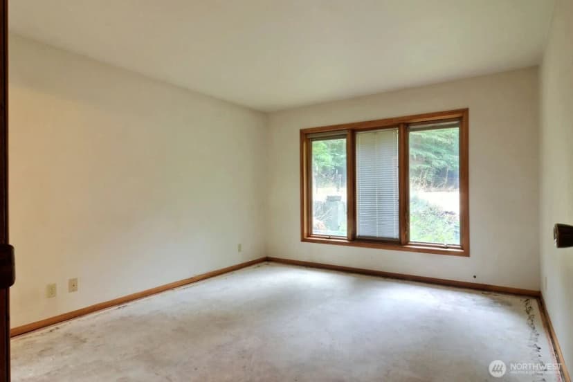 Property photo for 13286 Shady Glen Avenue Se, Olalla photo 11