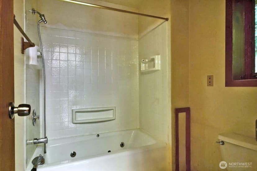 Property photo for 13286 Shady Glen Avenue Se, Olalla photo 13