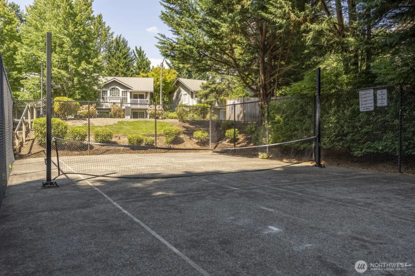 Property photo for 18636 Ne 55th Way, Redmond photo 19