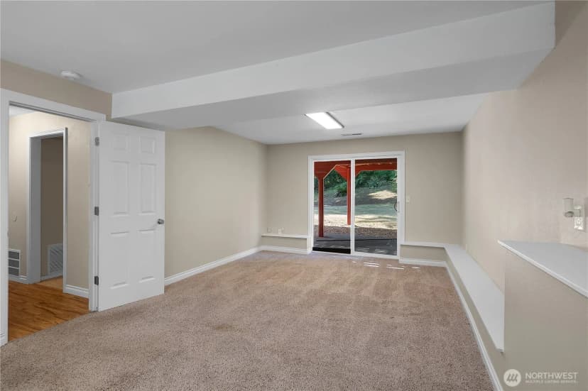 Property photo for 7011 Alderwood Court Se, Lacey photo 26