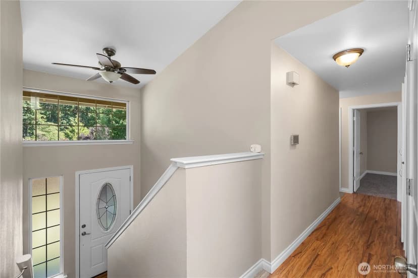 Property photo for 7011 Alderwood Court Se, Lacey photo 14